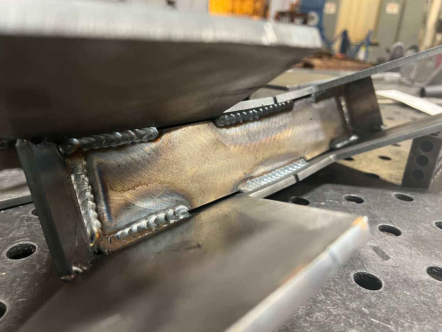 3/4 - 1 ton UNDER BED NOTCH