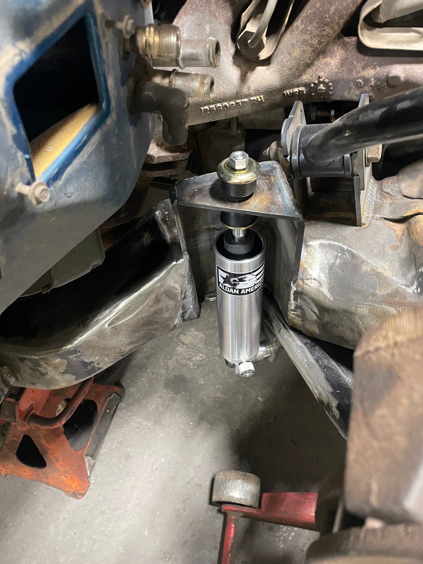 88-98 c1500 Front shock clearance kit